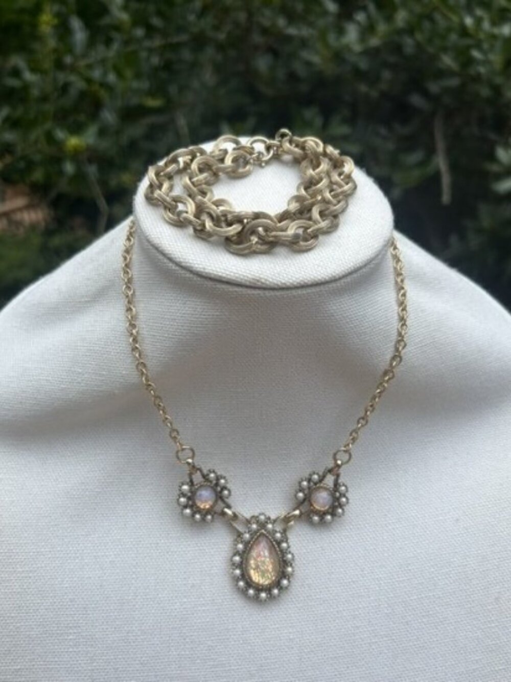 SARAH COVENTRY "Empress" Faux Opal Pearl Gold Statement NECKLACE
